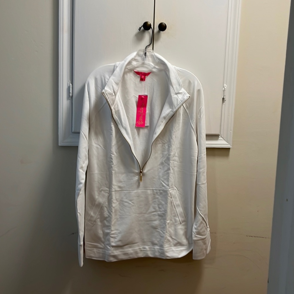 Brand new never worn Lilly Pulitzer white sweater.